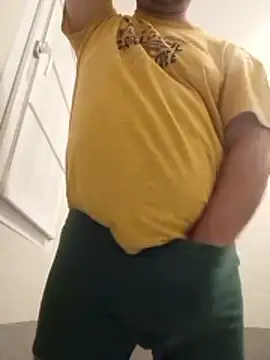 Snapshot of Poseidone76 chatting on January 2026 04:23:02 PM Poseidone76 online show from January 2026 04:23:02 PM