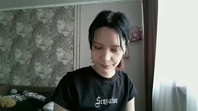 LxayBloom online show from February 2026 08:40:01 AM