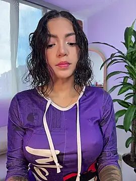 Snapshot of SofyDreammy chatting on May 2026 06:25:01 PM SofyDreammy online show from May 2026 06:25:01 PM