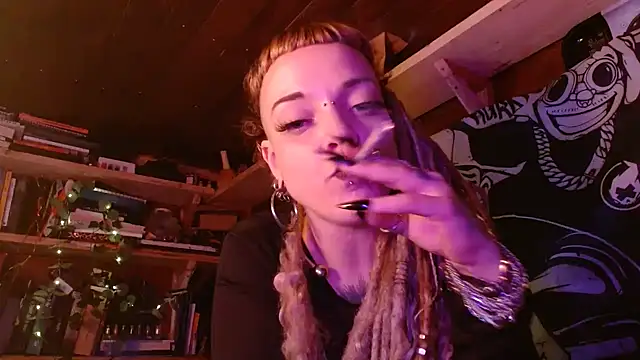 spiralhokkaido23 online show from April 2026 06:20:01 PM