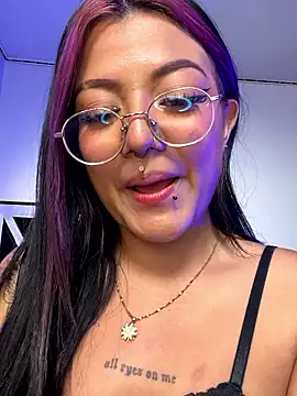 queen of you heart online show from January 2026 10:00:02 PM