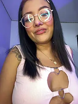 queen of you heart online show from January 2026 05:07:02 PM