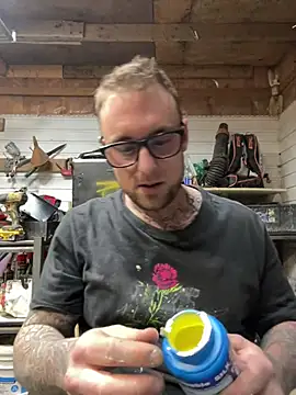 WIDBIGWHITECOCK online show from February 2026 05:38:01 AM