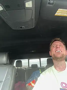 WIDBIGWHITECOCK online show from April 2026 07:38:02 PM