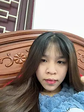 Lyli-122 online show from February 2026 03:38:02 AM