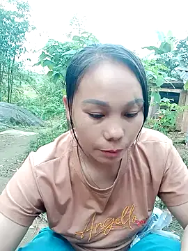 vanvan005 online show from April 2026 11:02:01 AM