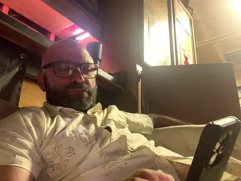Snapshot of calimeatstick chatting on June 2026 01:11:01 AM calimeatstick online show from June 2026 01:11:01 AM