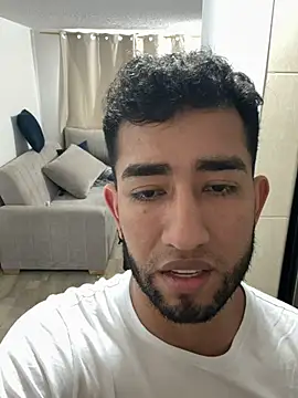 Snapshot of liam_bronw chatting on January 2026 10:47:02 PM liam bronw online show from January 2026 10:47:02 PM