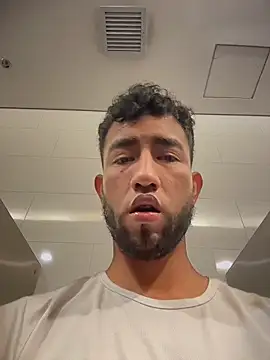 liam bronw online show from April 2026 07:58:02 PM