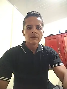 Snapshot of Gracho_25 chatting on June 2026 11:38:02 PM Gracho 25 online show from June 2026 11:38:02 PM