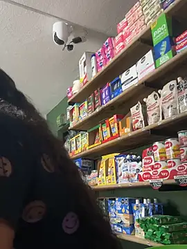 lannabellx online show from February 2026 08:40:02 PM