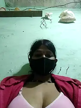 Miss  soniya106 online show from February 2026 05:31:01 PM