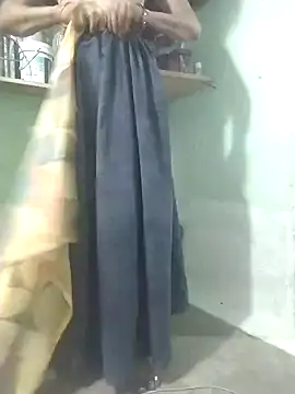 Miss  soniya106 online show from April 2026 05:22:01 AM