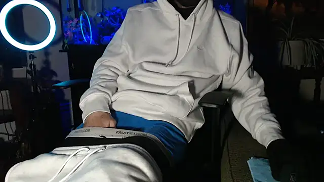 EspanolVato online show from February 2026 10:11:02 AM