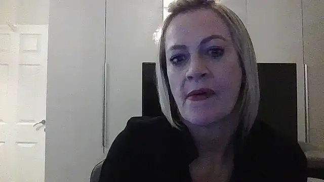 Snapshot of Milfshake227 chatting on March 2026 11:26:02 PM Milfshake227 online show from March 2026 11:26:02 PM