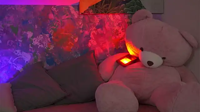 Ava Solis online show from June 2026 08:31:02 PM