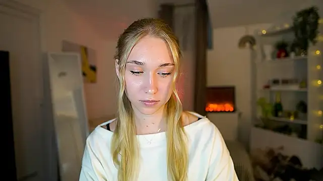 MilaBunny2000 online show from January 2026 11:45:02 AM