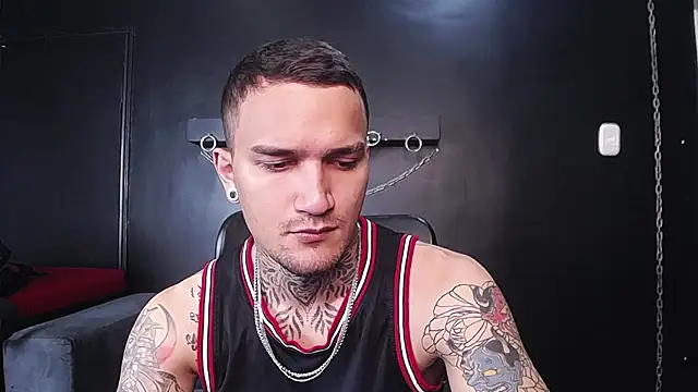 DarkBenito online show from January 2026 12:54:02 PM