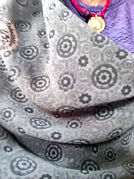 Queen chayna online show from April 2026 04:32:01 AM