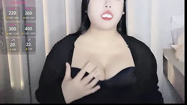 Missqiu-w online show from January 2026 11:02:02 AM