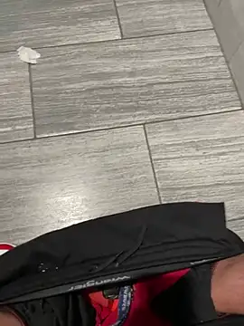 yazzz561 online show from January 2026 01:33:01 AM