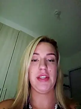 sarinharegina21 online show from January 2026 06:39:02 AM