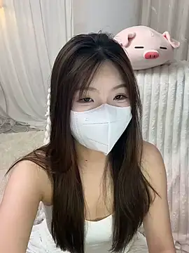Snapshot of _xiaoxinxin_ chatting on May 2026 01:50:01 PM xiaoxinxin online show from May 2026 01:50:01 PM