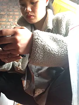 Minhkhue121 online show from February 2026 02:15:02 AM