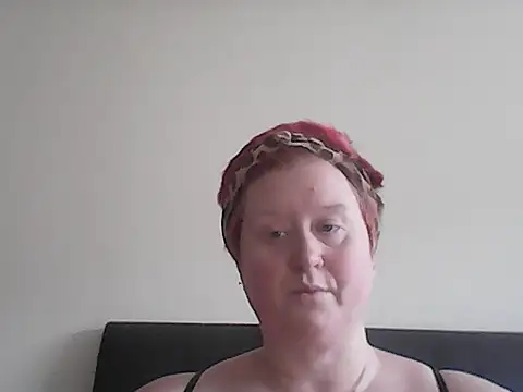 BustyRedxx online show from May 2026 10:42:02 AM