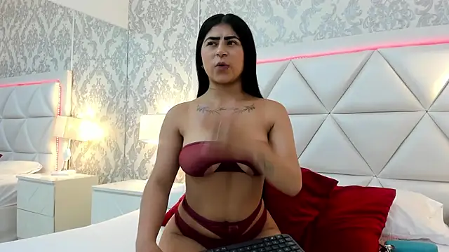 ScarletJons online show from February 2026 07:00:02 PM