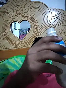 RAKIB5676 online show from February 2026 05:35:02 PM