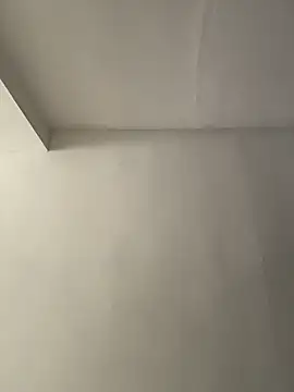 TaylorrHill online show from April 2026 08:09:02 PM