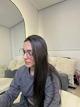 EVA WILD1 online show from February 2026 11:06:01 PM