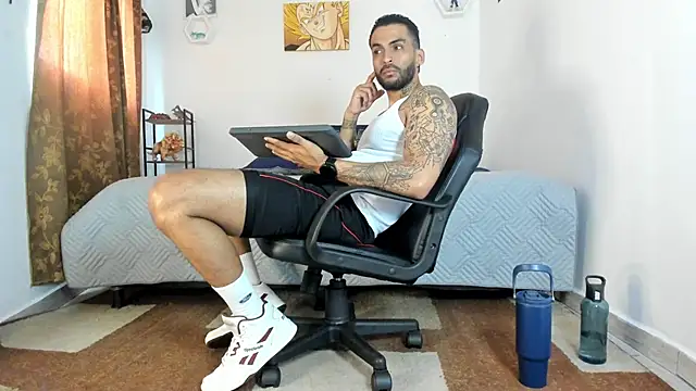 Yafir-Jafet online show from January 2026 07:28:02 PM