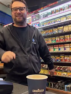 Snapshot of Dominic2295 chatting on January 2026 05:00:01 AM Dominic2295 online show from January 2026 05:00:01 AM