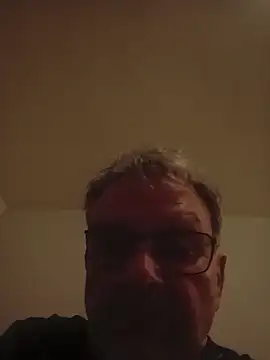 Snapshot of WildNomade chatting on March 2026 12:47:01 AM WildNomade online show from March 2026 12:47:01 AM