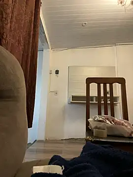 Snapshot of cdzinhahanna chatting on February 2026 10:02:02 PM cdzinhahanna online show from February 2026 10:02:02 PM