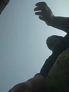 momo loves online show from February 2026 04:21:01 AM