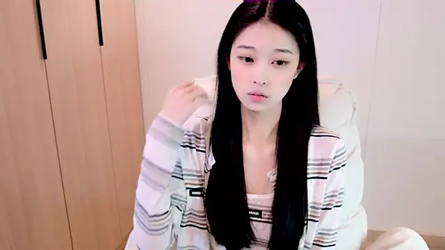 iiiiiiiiiu online show from January 2026 02:10:01 PM