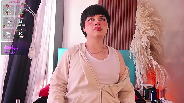 Hiddenhotcake online show from February 2026 07:14:02 PM