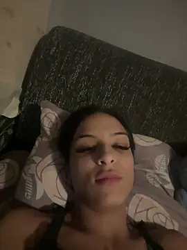 Snapshot of Evelin199 chatting on July 2026 09:02:01 PM Evelin199 online show from July 2026 09:02:01 PM