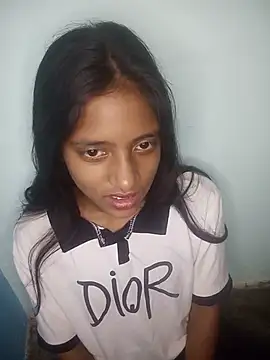 Snapshot of nikita_ranii chatting on June 2026 01:31:01 PM nikita ranii online show from June 2026 01:31:01 PM