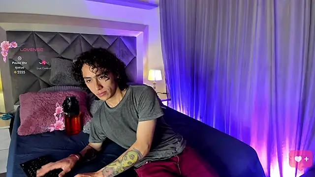 CalmaCaos online show from February 2026 12:15:01 PM