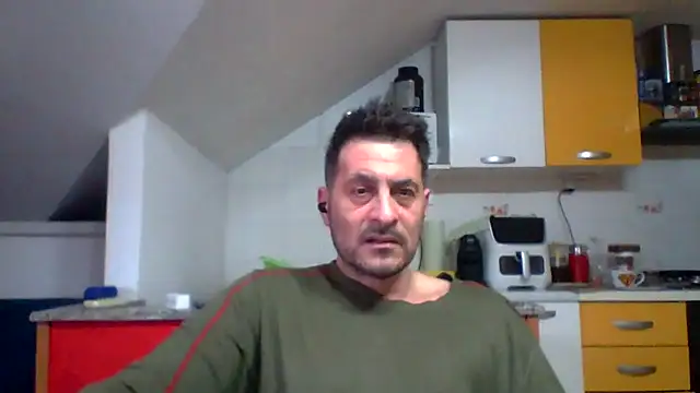 Snapshot of colosone chatting on February 2026 08:41:01 AM colosone online show from February 2026 08:41:01 AM