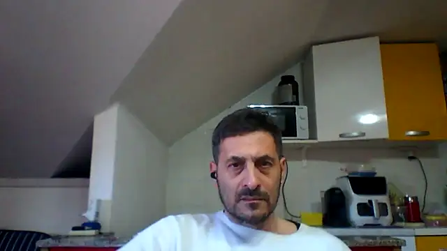 Snapshot of colosone chatting on March 2026 02:42:01 PM colosone online show from March 2026 02:42:01 PM