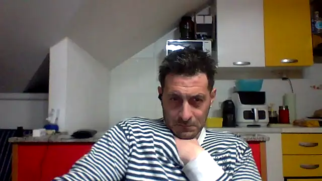 Snapshot of colosone chatting on March 2026 09:07:01 PM colosone online show from March 2026 09:07:01 PM