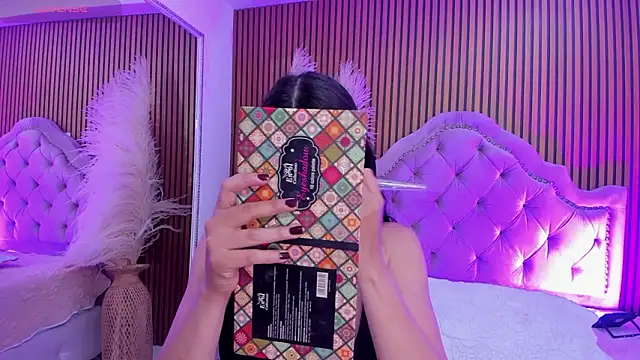 Violett hott  online show from January 2026 12:42:01 PM