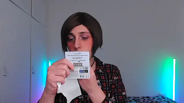 HoneyValentine online show from March 2026 08:05:01 PM