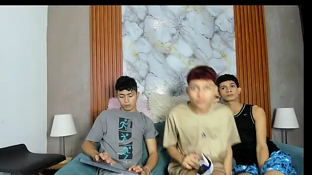 AVENGER BOYS2026 online show from June 2026 07:23:01 PM