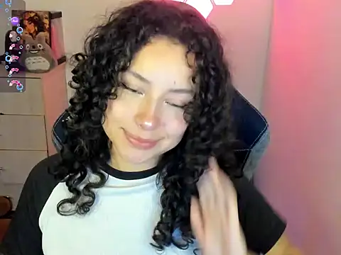 emillyaqua online show from February 2026 10:55:01 PM